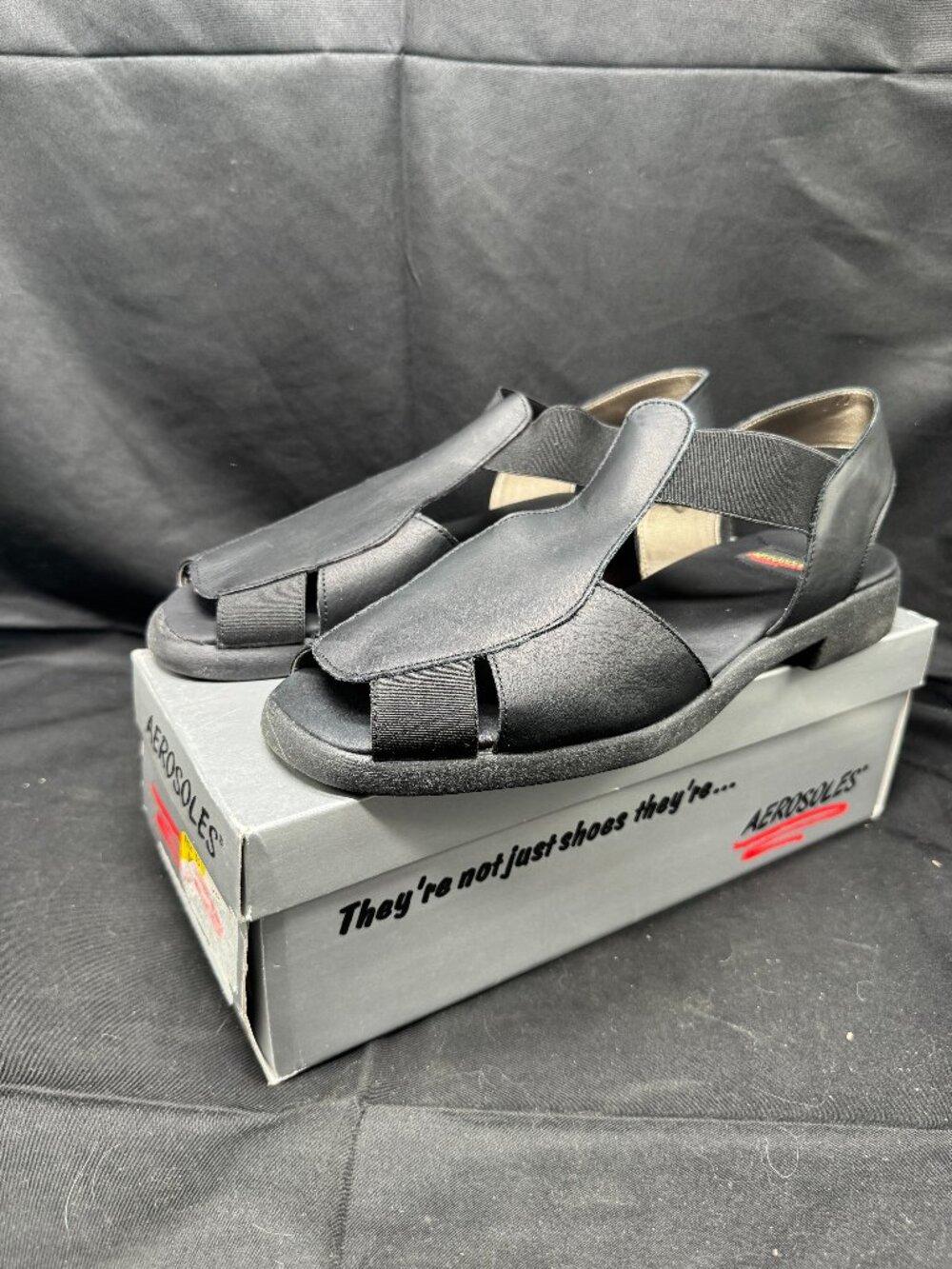 New in Box Black Aerosoles 4Give Fishermans Women's Casual Sandals Size 9
